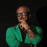 Александр Волков